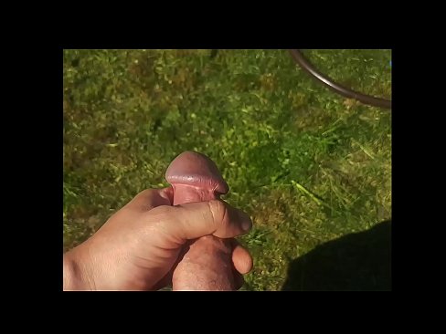 ❤️ Hot Hottie kritt hir rosa Muschi gefuckt a spréngt mat engem Sprëtz an engem Summergaart ️ Häre Porno op lb.hochu-sex-tomsk.ru ❌